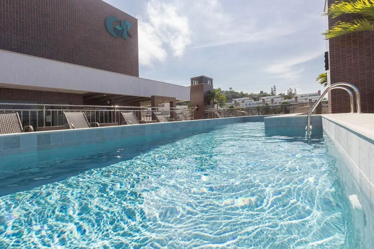 Porto Madero 204 - Apartamento Moderno Em Condominio Com Piscina E Academia No Rooftop No Centro De Bombinhas. Appartement