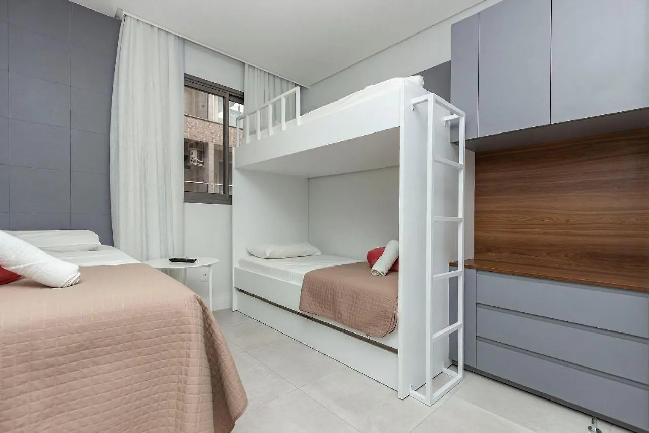 Porto Madero 204 - Apartamento Moderno Em Condominio Com Piscina E Academia No Rooftop No Centro De Bombinhas.