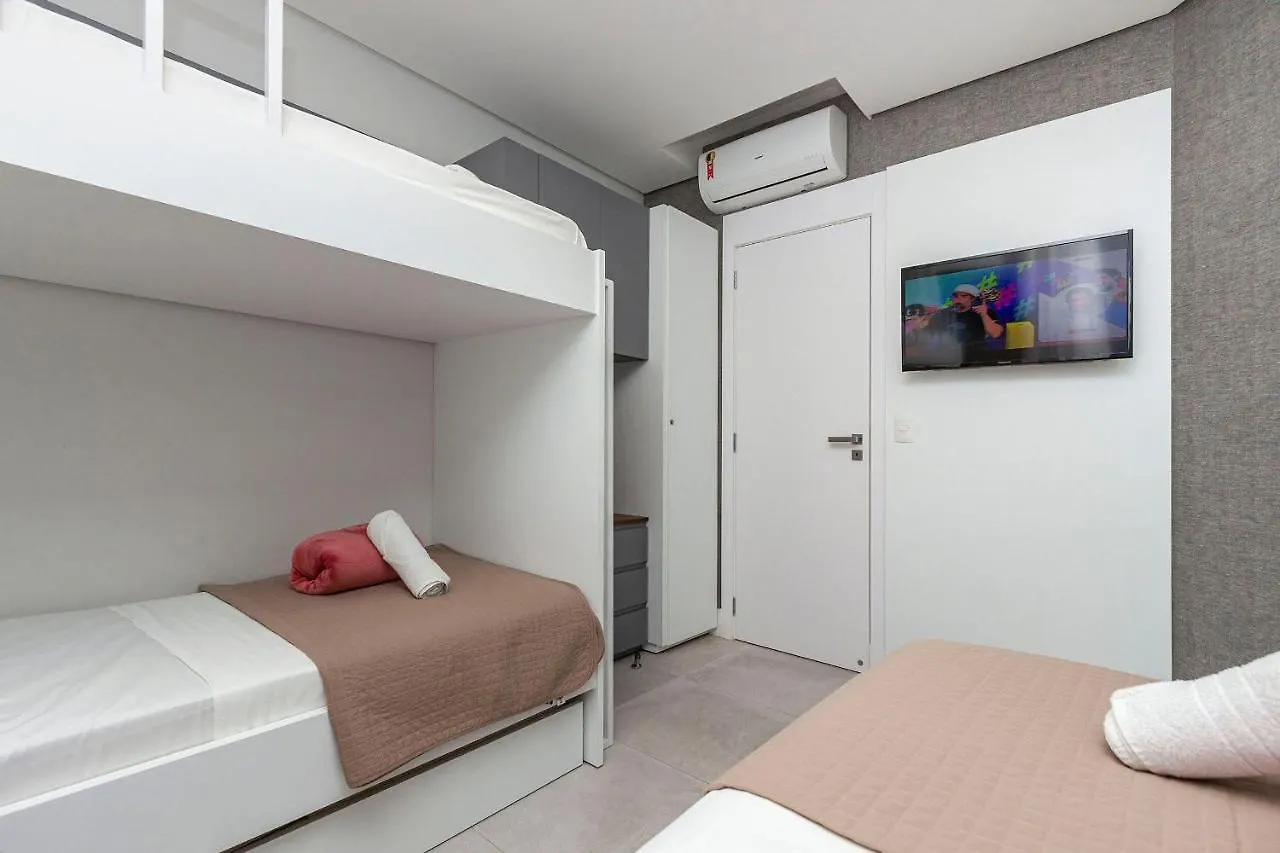 Porto Madero 204 - Apartamento Moderno Em Condominio Com Piscina E Academia No Rooftop No Centro De Bombinhas. ברזיל